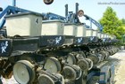 1997 Kinze 2600