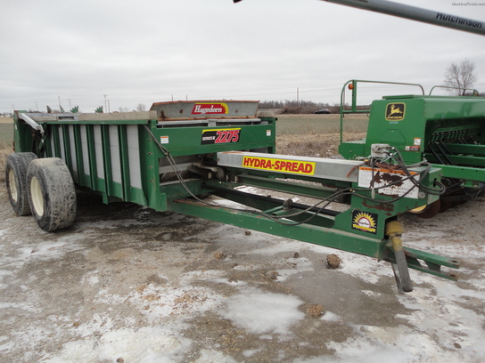 2005 Hagedorn 2275 SERIES II