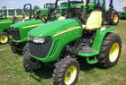 2011 John Deere 3520