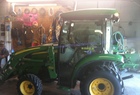 2006 John Deere 3320