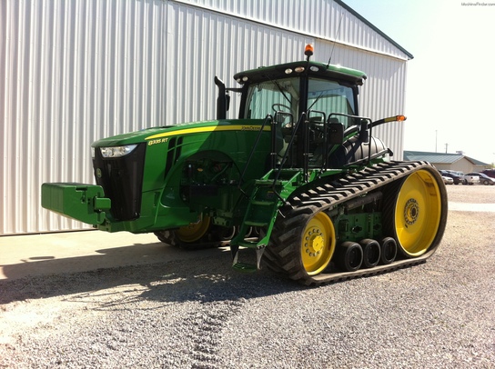 2011 John Deere 8335RT