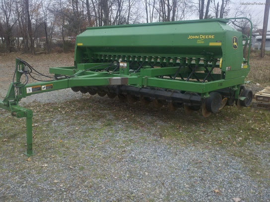 2008 John Deere 1590