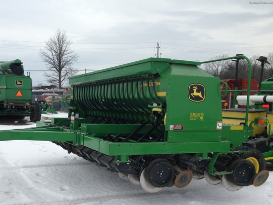 2003 John Deere 1590