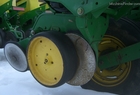  John Deere 7200