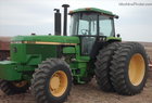 1990 John Deere 4955