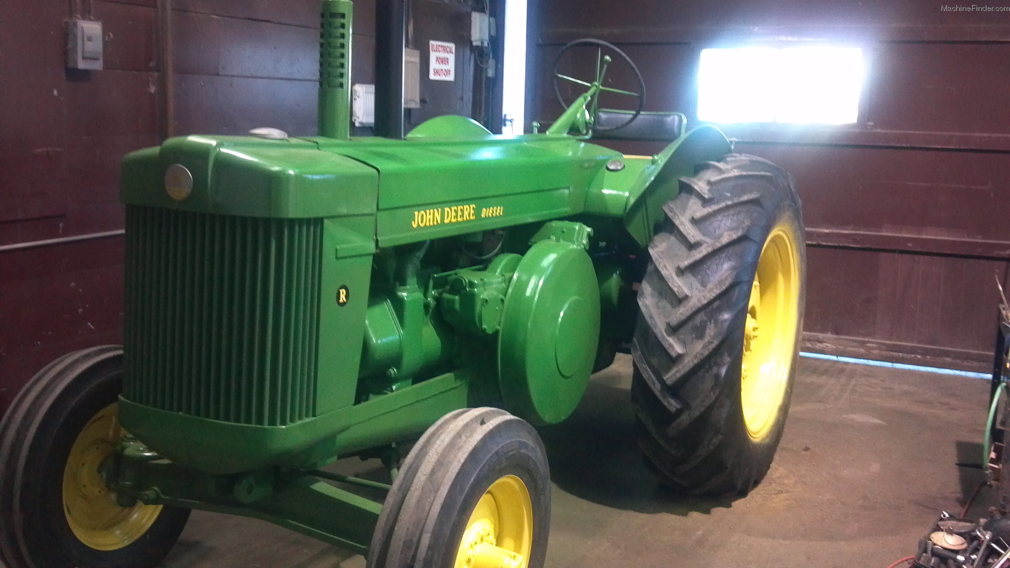 1953 John Deere R Tractors Row Crop (+100hp) John Deere MachineFinder
