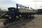  Kinze 3650