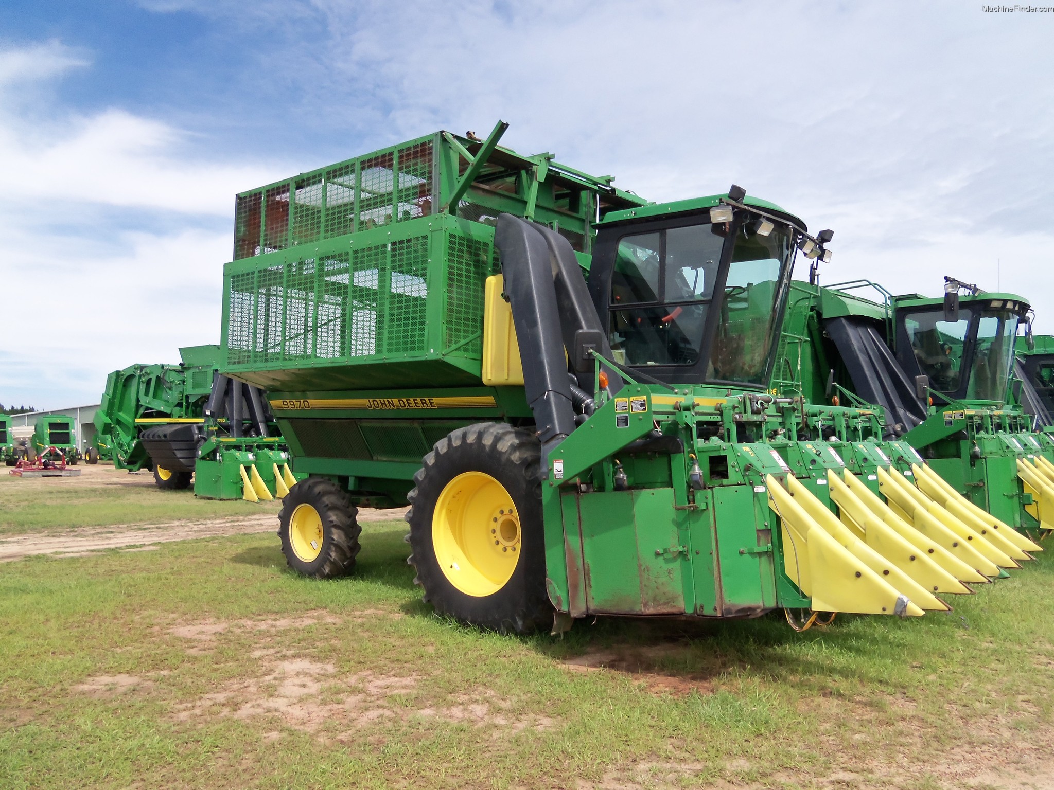 2000 John Deere 9970 Cotton Harvesting Pickers John Deere MachineFinder