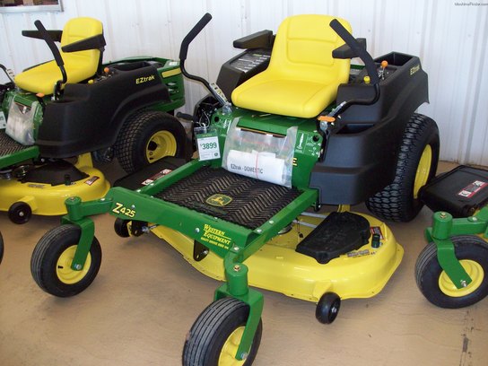 2013 John Deere Z425