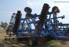 2009 Landoll 7430-33