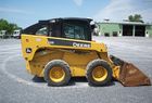 2005 John Deere 325