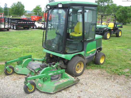 2005 John Deere 1445