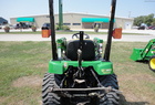 2005 John Deere 2210