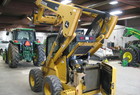 2005 John Deere 325