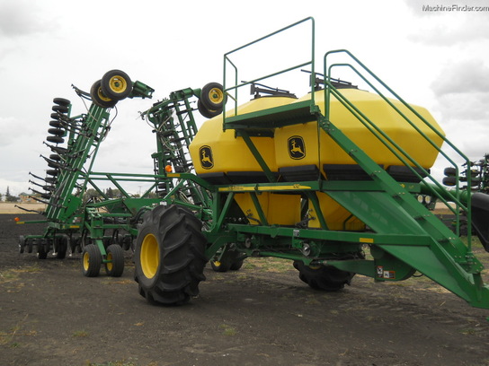 2005 John Deere 1820