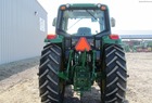 2011 John Deere 7230
