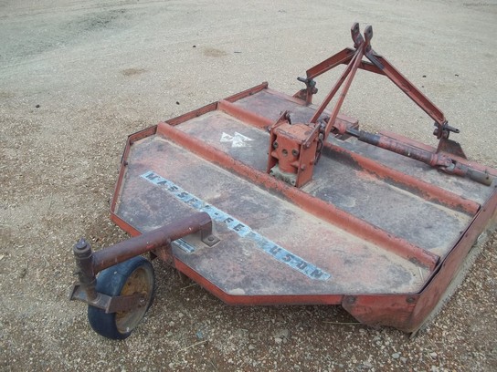1961 Massey - Ferguson 60