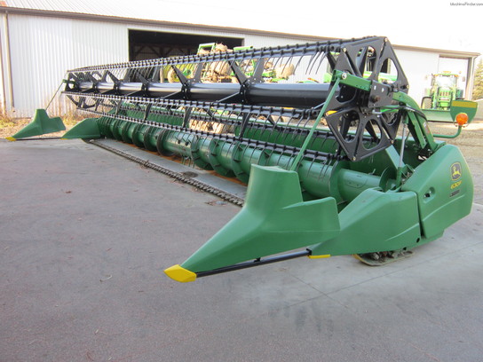 2012 John Deere 630F