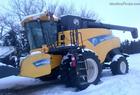 2011 New Holland CR9070