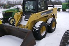 2005 John Deere 320