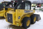 2005 John Deere 320
