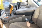 2010 John Deere 7130