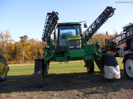 1999 John Deere 4700