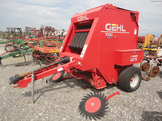 1995 Gehl RB1475