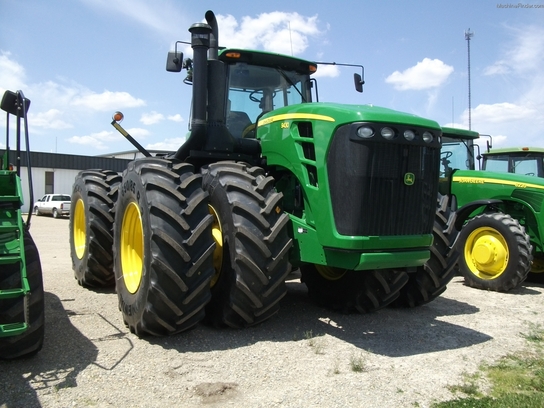 2011 John Deere 9430