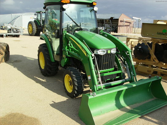 2006 John Deere 3720