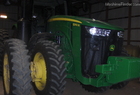 2011 John Deere 8260R