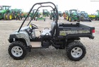 2011 John Deere 825i