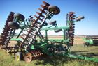 2007 John Deere 637