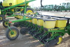 1988 John Deere 7300