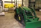 2009 John Deere 3320