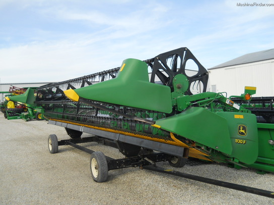 2002 John Deere 930