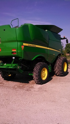 2012 John Deere S660