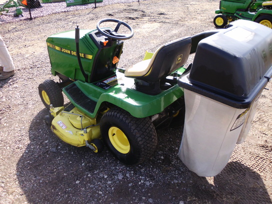 1991 John Deere LX186 48