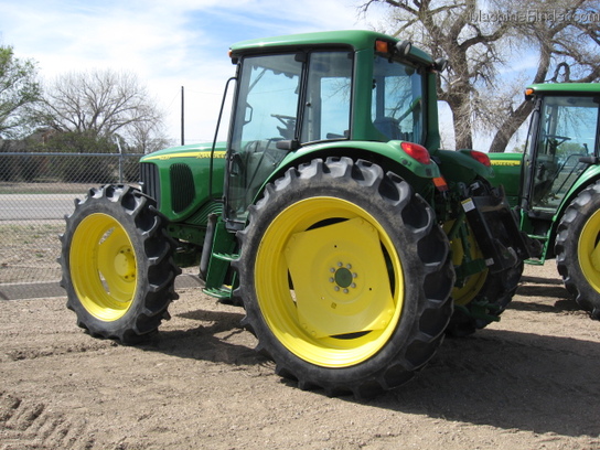 2006 John Deere 6220