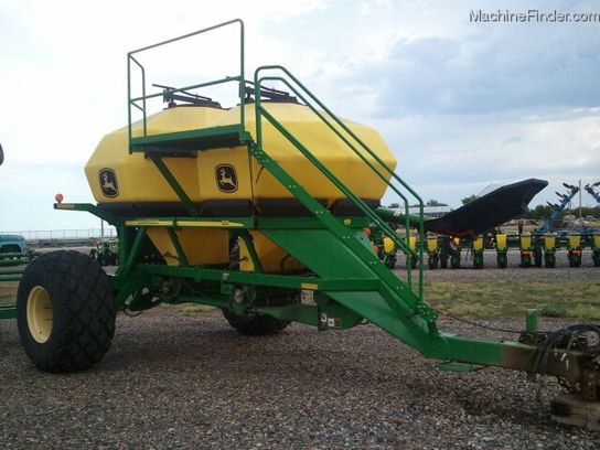 2005 John Deere 1890
