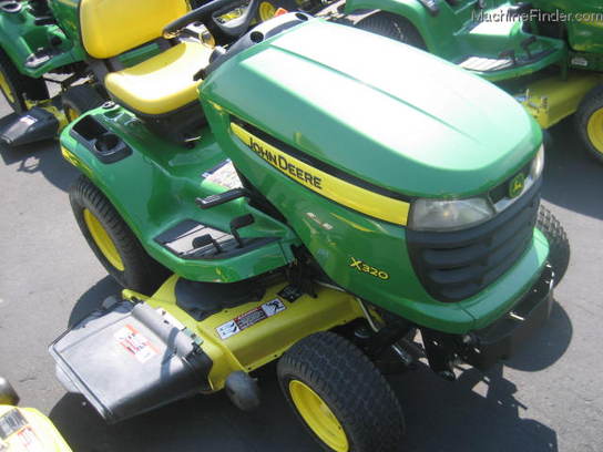 2007 John Deere X320