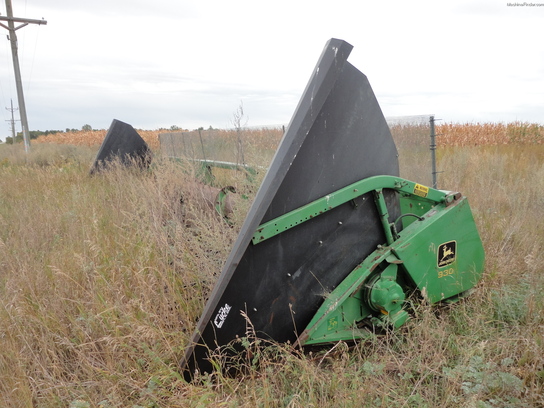 1988 John Deere 930R