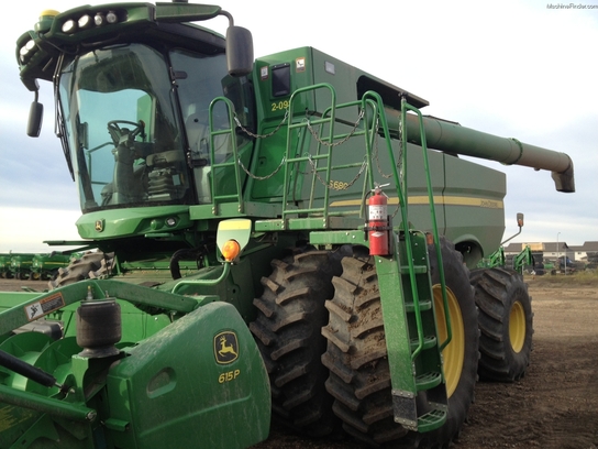  John Deere S680