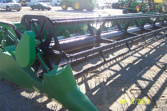 2004 John Deere 630F