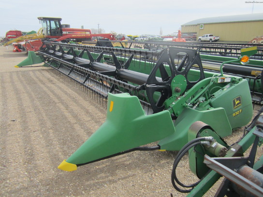  John Deere 930