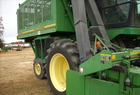 2001 John Deere 9976