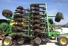 2004 John Deere 1890