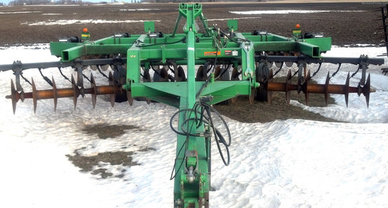 2000 John Deere 512