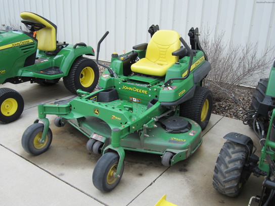 2010 John Deere Z720A