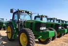 2012 John Deere 7230